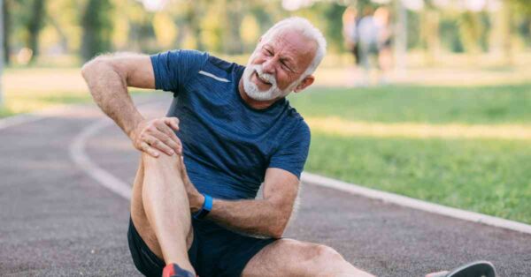 when vitamins for cracking knees don't help, see a doctor