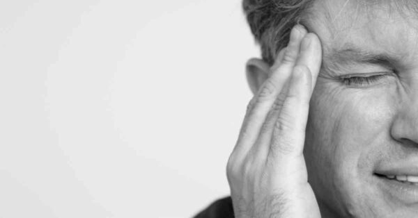 can shoulder pain cause headaches