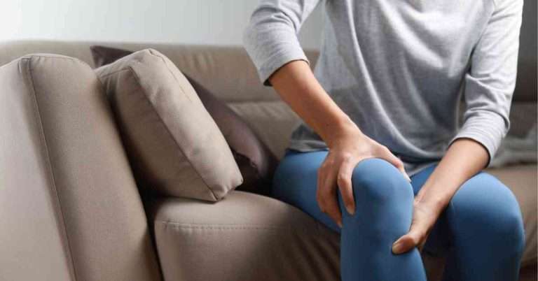 leg pain while sitting